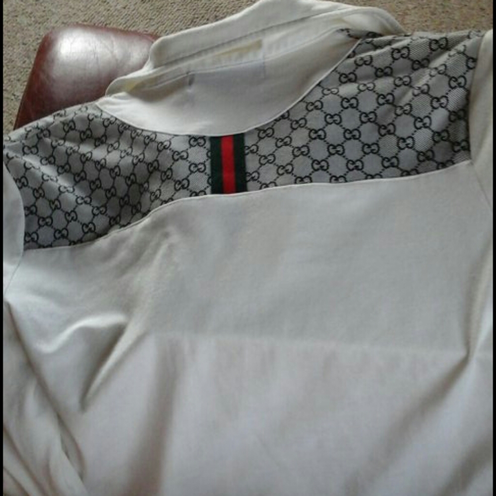 Cream pull over half zip - Picture 4 of 4